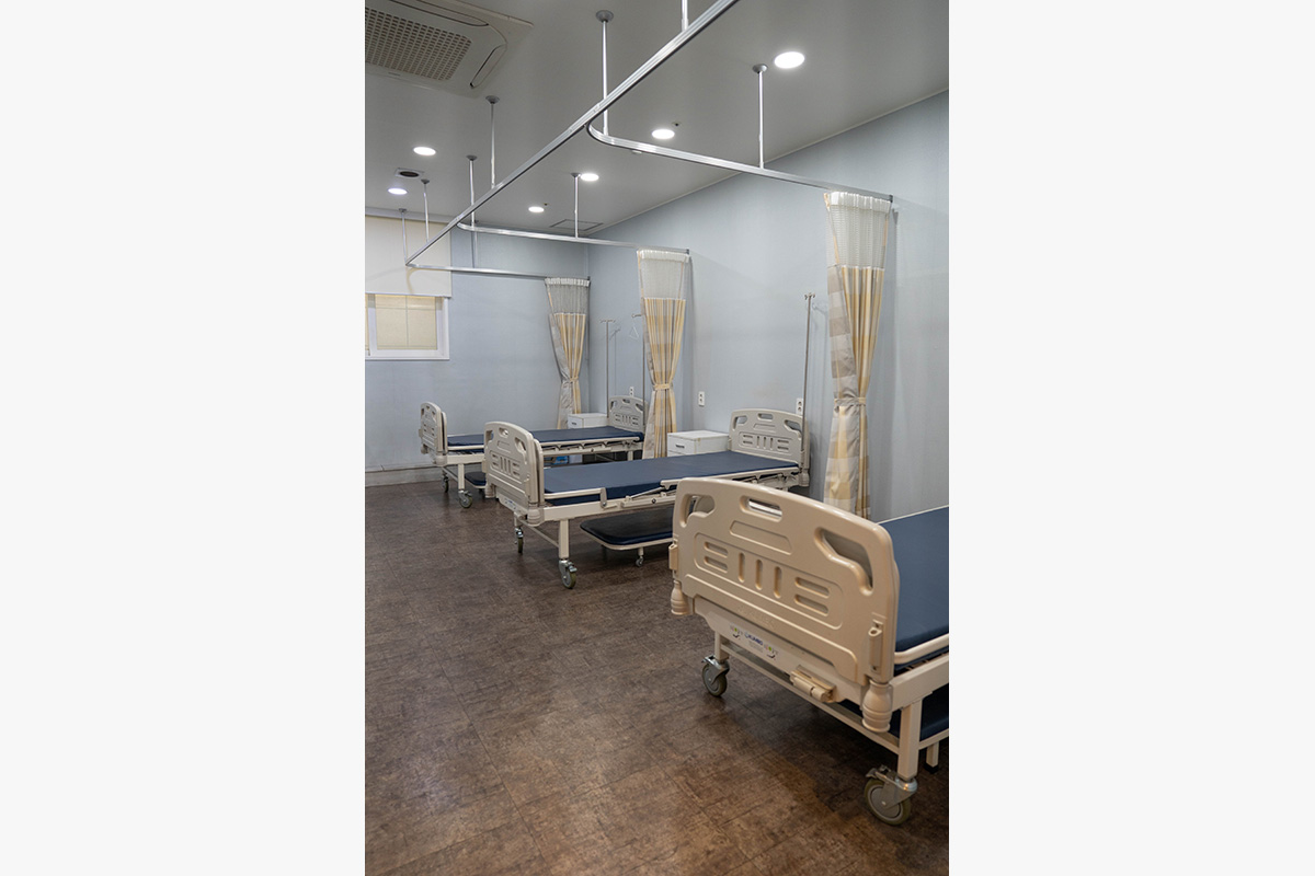 강남재준성형외과 내부 인테리어-10