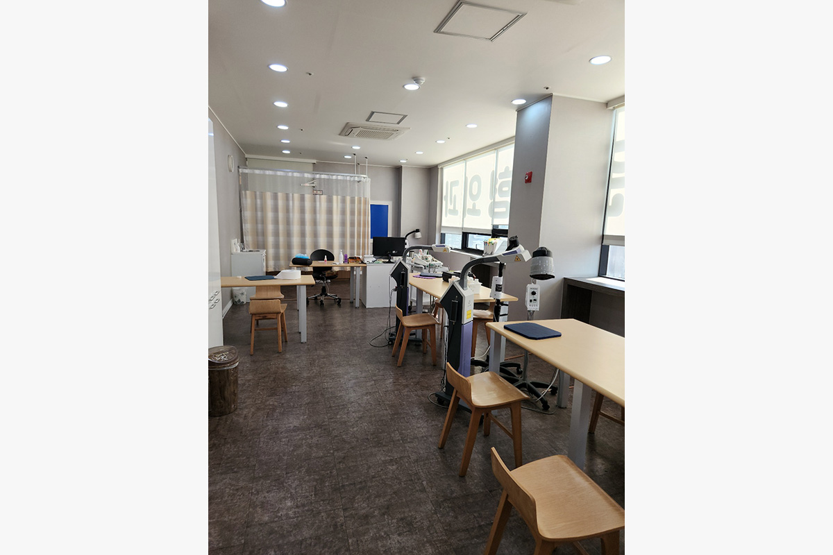 강남재준성형외과 내부 인테리어-14