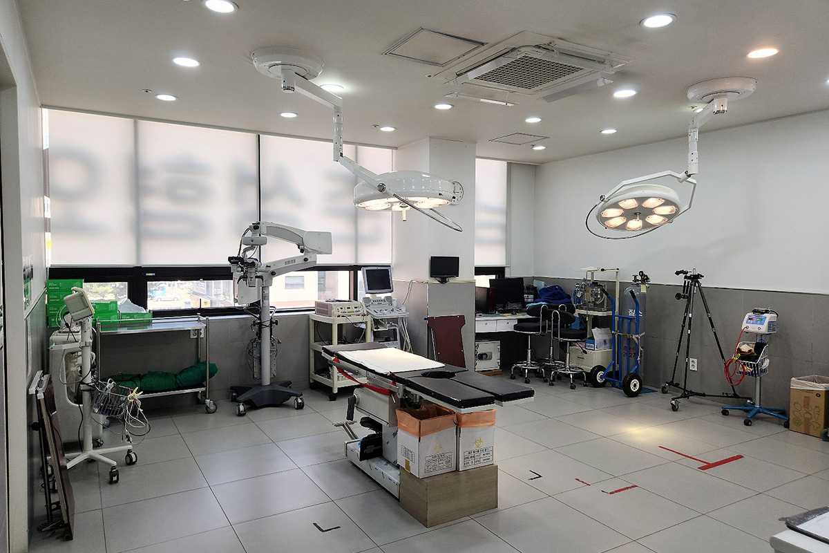 강남재준성형외과 내부 인테리어-15